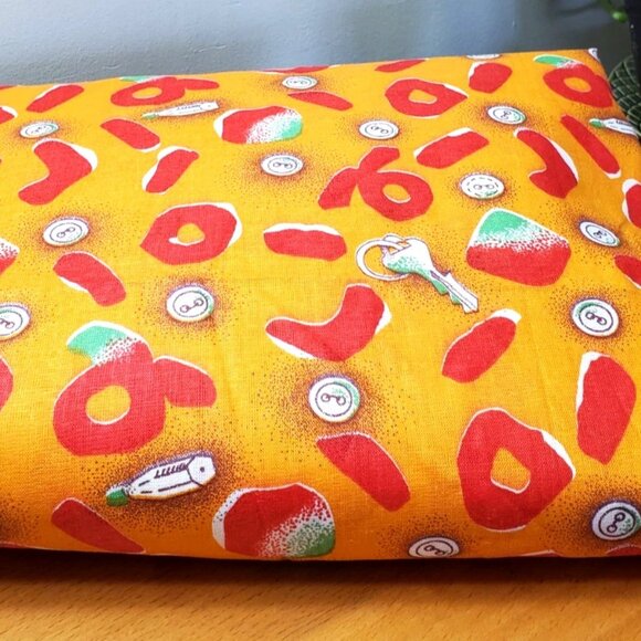 COTTON FABRIC CANDY PRINT NEW 114" x 38" ORANGE RED WHITE CRAFT SEWING QUILT - Picture 3 of 5